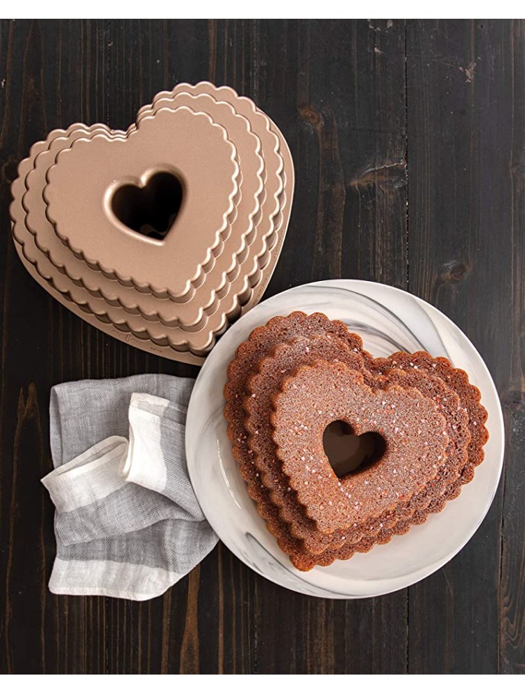 Nordic Ware Cast Bundt Bakeware Tiered Heart 12-Cup Toffee - B4L3HWDYP