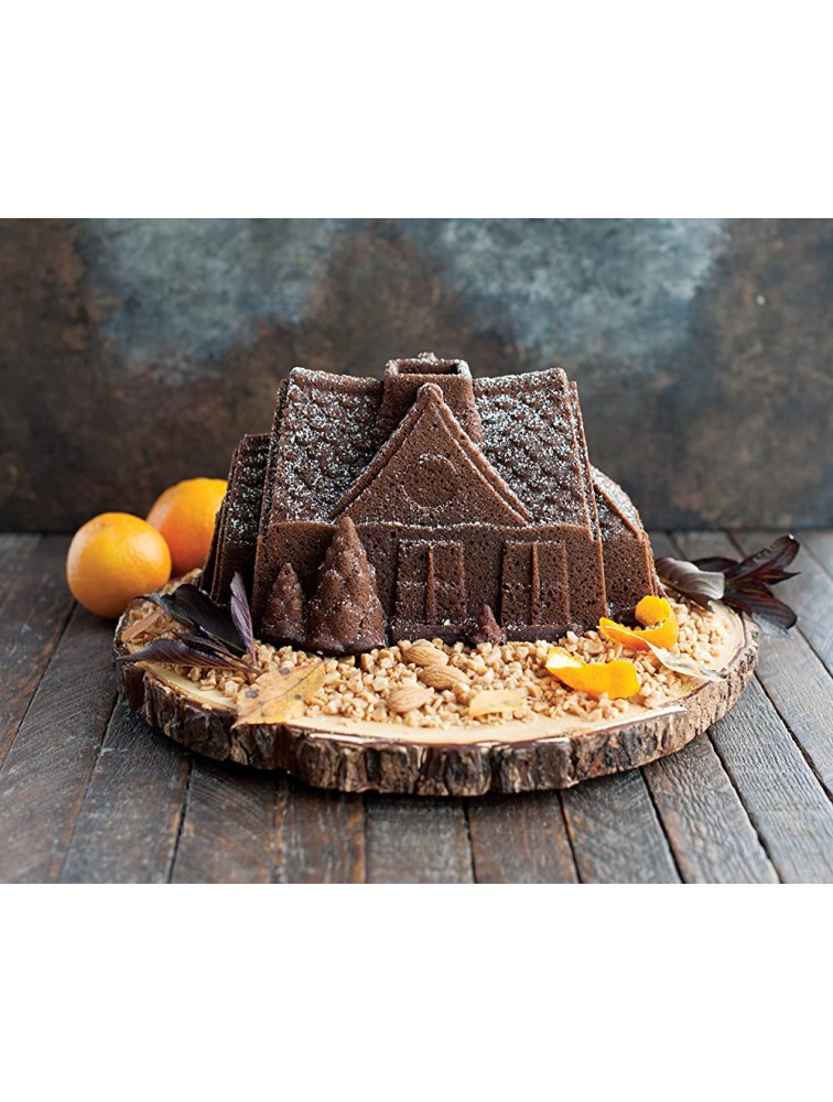 Nordic Ware Gingerbread House Bundt Pan - BHXMKH0E2