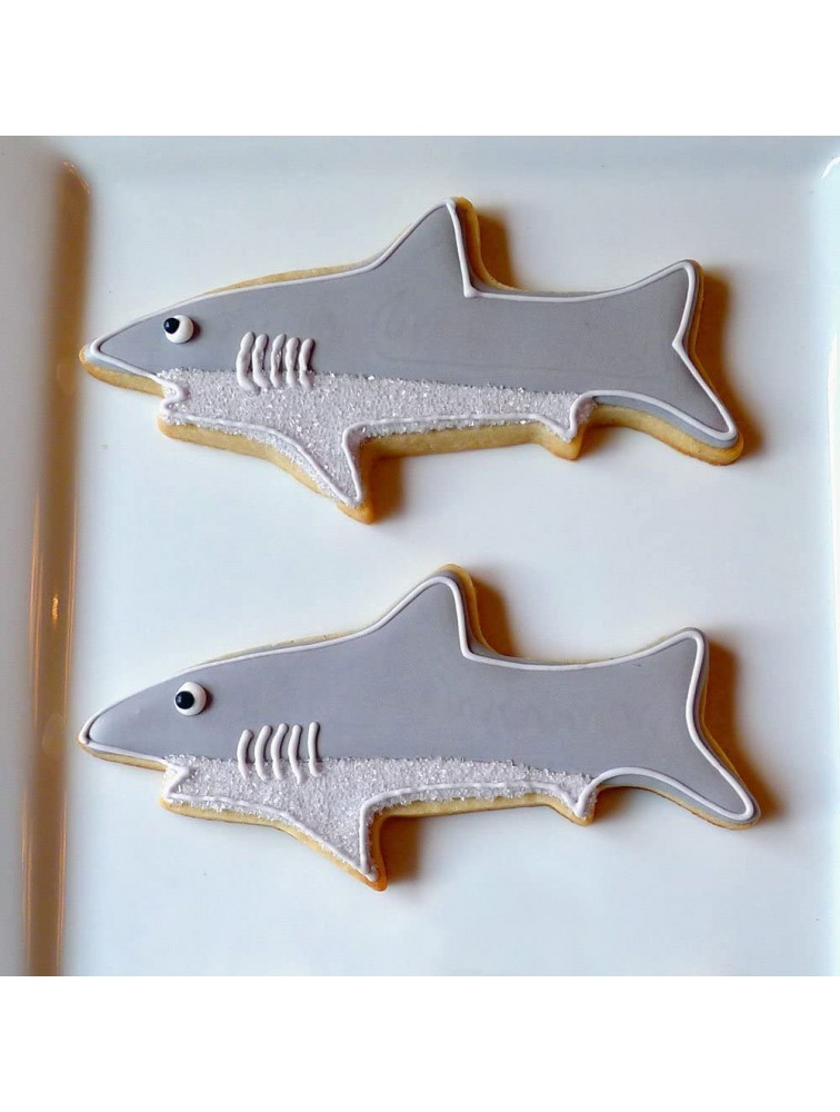 Ann Clark Cookie Cutters 3-Piece Shark Cookie Cutter Set with Recipe Booklet Baby Shark Shark Fin Shark - B0SYX1PTK