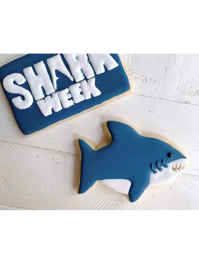 Ann Clark Cookie Cutters 3-Piece Shark Cookie Cutter Set with Recipe Booklet Baby Shark Shark Fin Shark - B0SYX1PTK